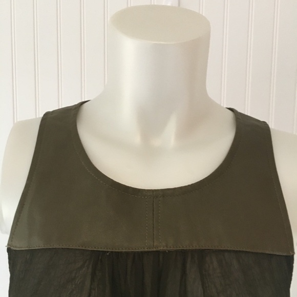 Double Zero Open Back Sleeveless Chiffon & Faux Sleeveless Top Olive Size Small - Picture 3 of 14